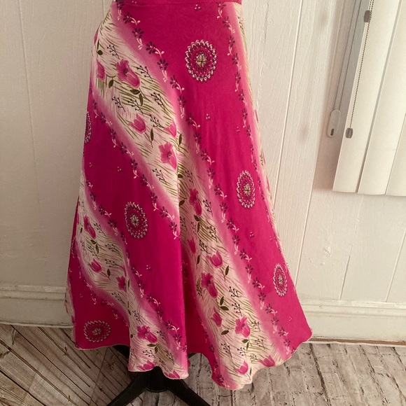 NWOT Iris impressions multiple colors floral wrap skirt - Picture 5 of 8